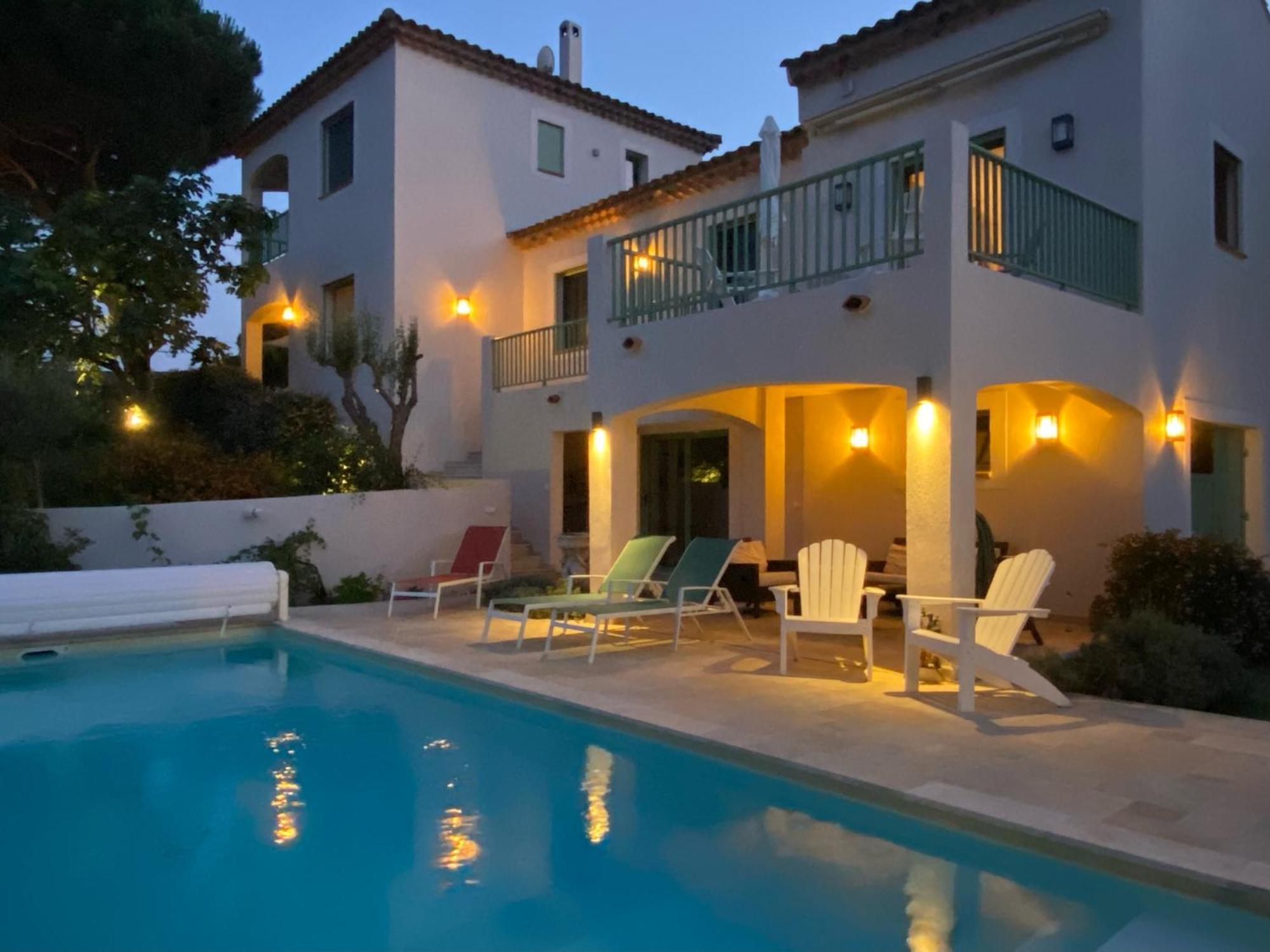 Villa Patrimoine Les Issambres Luaran gambar